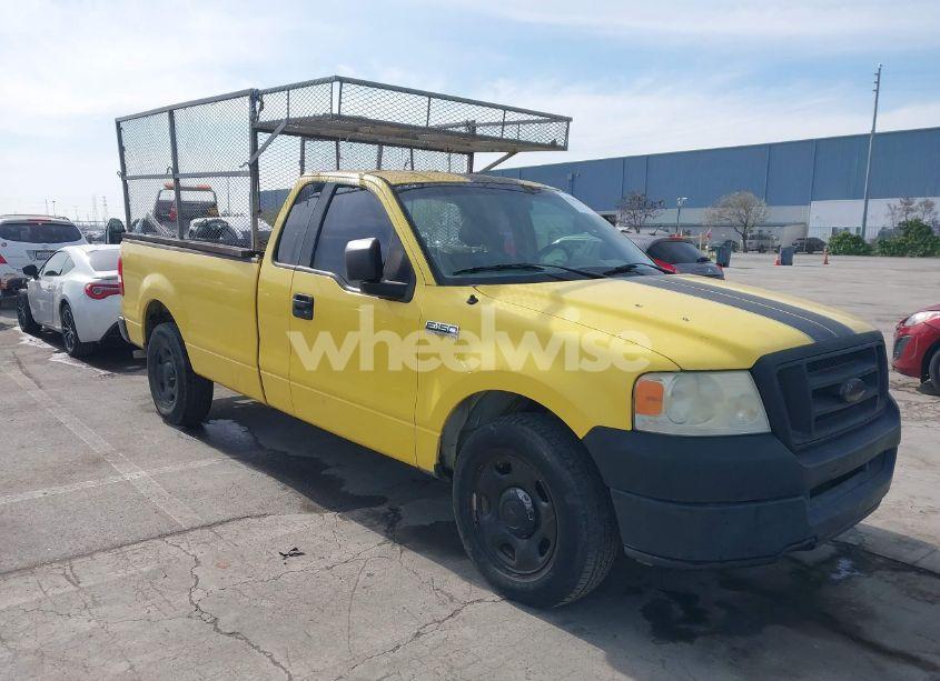 2005 Ford F-150 XL/XLT (VIN 1FTPF125X5NB41115) main photo