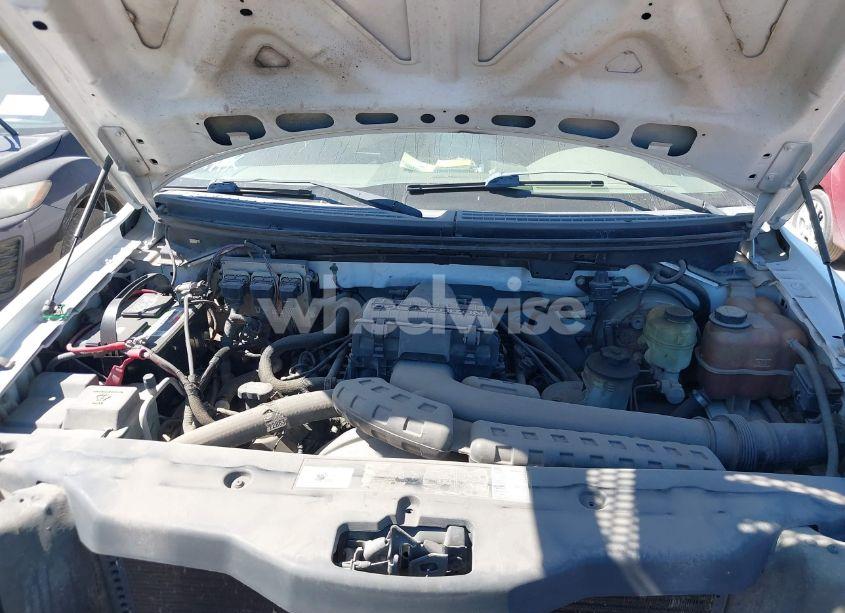 Photo 10 of 2005 Ford F-150 XL/XLT (VIN 1FTPF125X5NB71697)