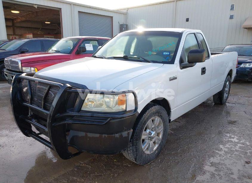 Photo 2 of 2005 Ford F-150 XL/XLT (VIN 1FTPF125X5NB71697)