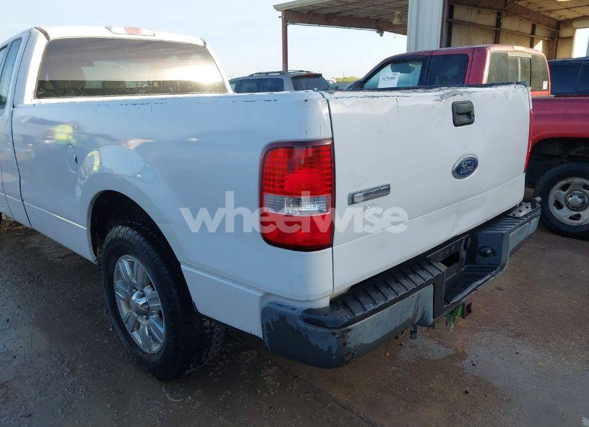 Photo 6 of 2005 Ford F-150 XL/XLT (VIN 1FTPF125X5NB71697)
