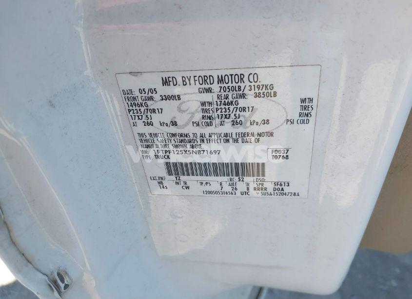 Photo 9 of 2005 Ford F-150 XL/XLT (VIN 1FTPF125X5NB71697)