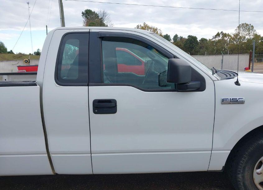 Photo 13 of 2006 Ford F-150 XL/XLT (VIN 1FTPF12V86NB05263)