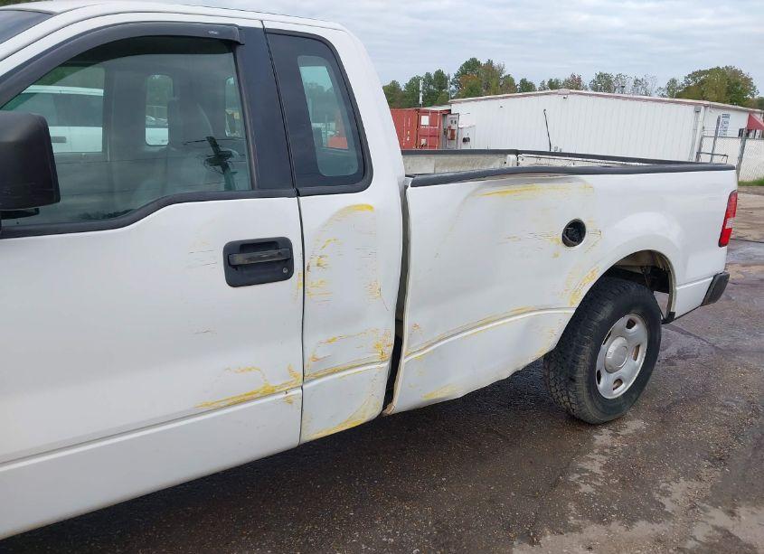 Photo 6 of 2006 Ford F-150 XL/XLT (VIN 1FTPF12V86NB05263)