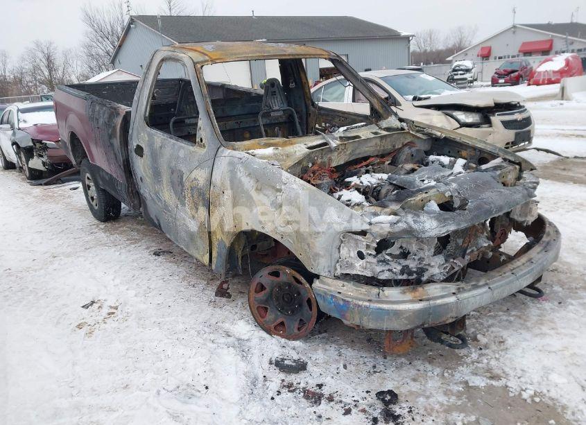 2003 Ford F-150 (VIN 1FTPF18L13NA32979) main photo