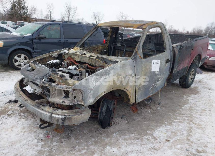 Photo 2 of 2003 Ford F-150 (VIN 1FTPF18L13NA32979)