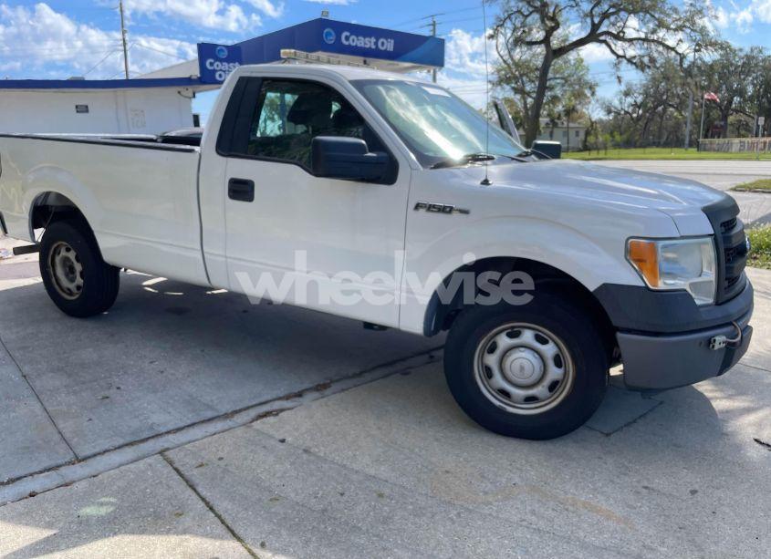 2014 Ford F-150 XL (VIN 1FTPF1CF0EKD07473) main photo