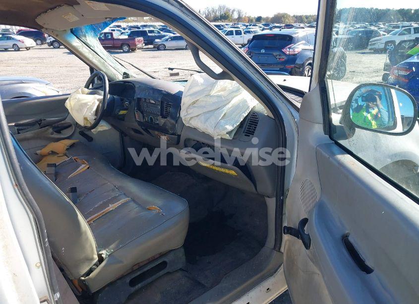 Photo 5 of 1998 Ford F-250 LARIAT/STANDARD/XL/XLT (VIN 1FTPF2766WNB70779)