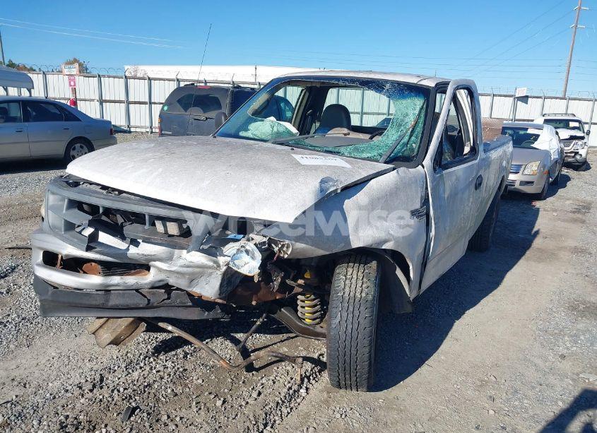 Photo 6 of 1998 Ford F-250 LARIAT/STANDARD/XL/XLT (VIN 1FTPF2766WNB70779)