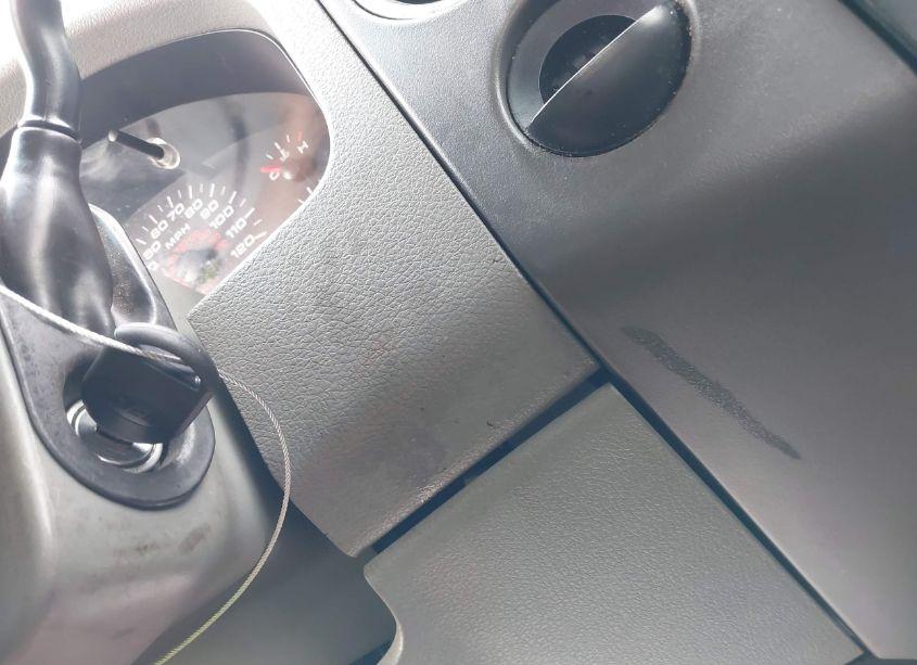 Photo 11 of 2006 Ford F-150 XLT (VIN 1FTPW02596KD38385)