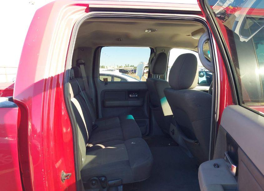 Photo 8 of 2006 Ford F-150 XLT (VIN 1FTPW02596KD38385)