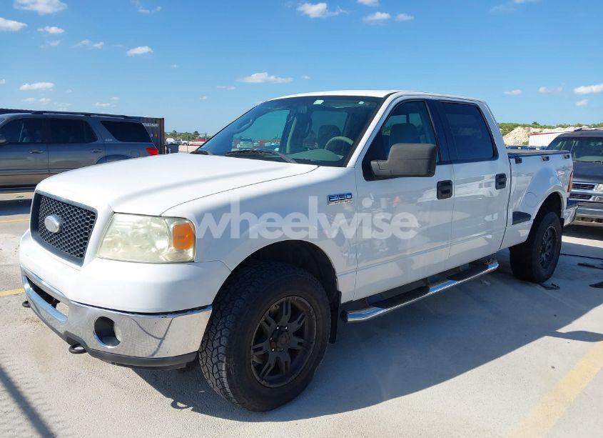 Photo 2 of 2006 Ford F-150 FX4/XLT (VIN 1FTPW04546KD28201)