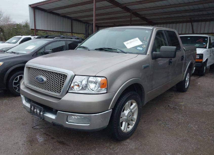 Photo 2 of 2004 Ford F-150 LARIAT/XLT (VIN 1FTPW12504KC20938)