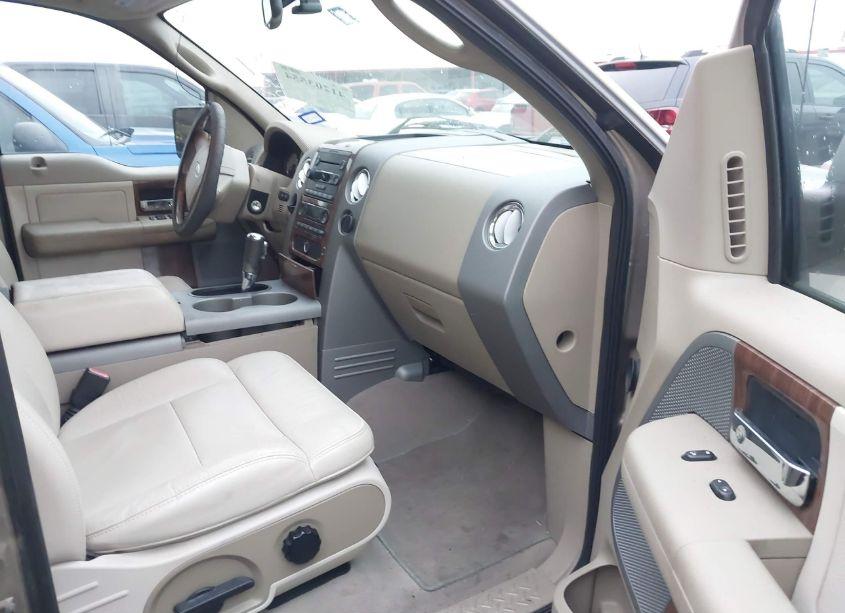 Photo 5 of 2004 Ford F-150 LARIAT/XLT (VIN 1FTPW12504KC20938)