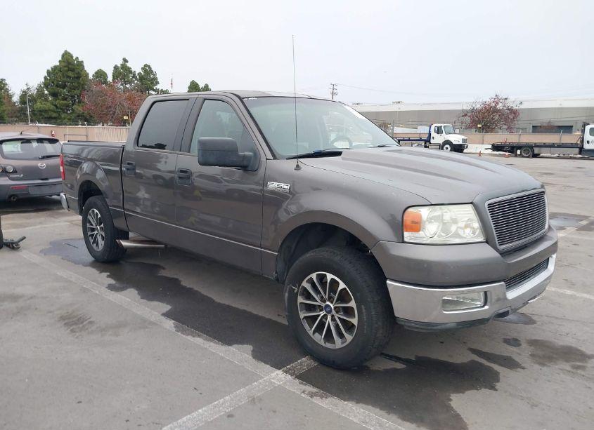 2004 Ford F-150 LARIAT/XLT (VIN 1FTPW12504KD70760) main photo