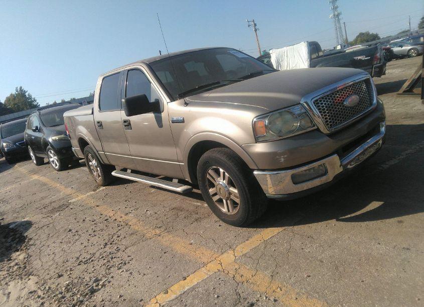 2005 Ford F-150 LARIAT/XLT (VIN 1FTPW12505FA56780) main photo