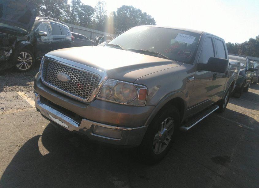 Photo 2 of 2005 Ford F-150 LARIAT/XLT (VIN 1FTPW12505FA56780)