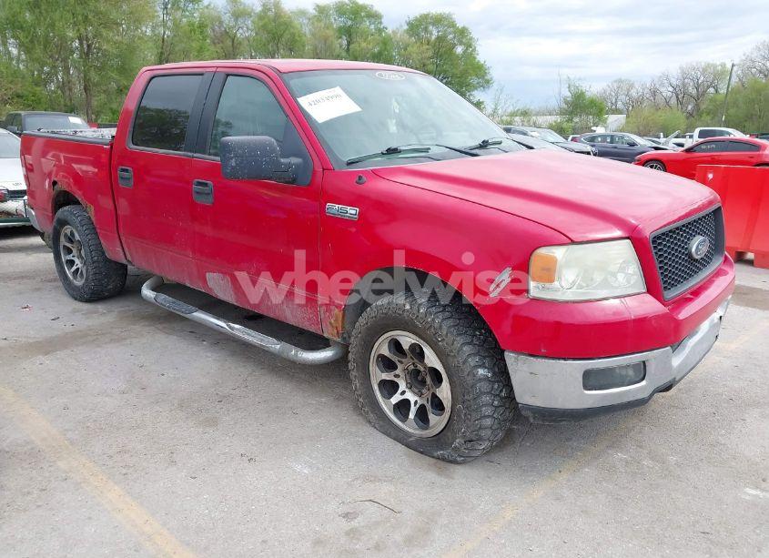2005 Ford F-150 LARIAT/XLT (VIN 1FTPW12505FB56152) main photo
