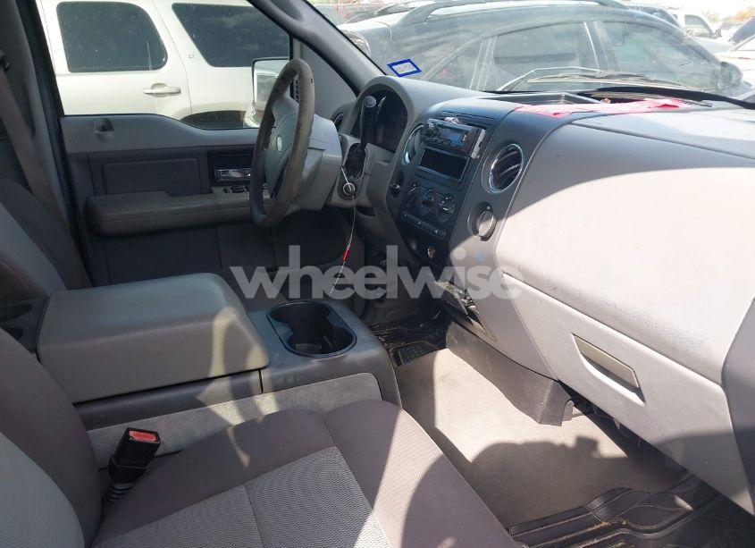 Photo 5 of 2005 Ford F-150 LARIAT/XLT (VIN 1FTPW12505KE59309)