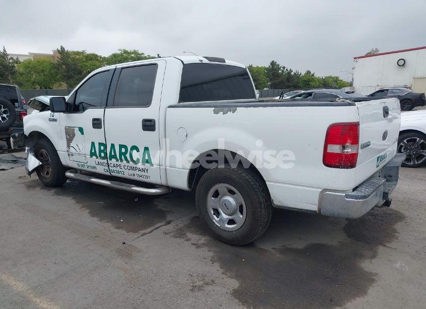 Photo 3 of 2006 Ford F-150 LARIAT/XLT (VIN 1FTPW12506FB02058)