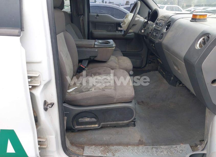 Photo 5 of 2006 Ford F-150 LARIAT/XLT (VIN 1FTPW12506FB02058)