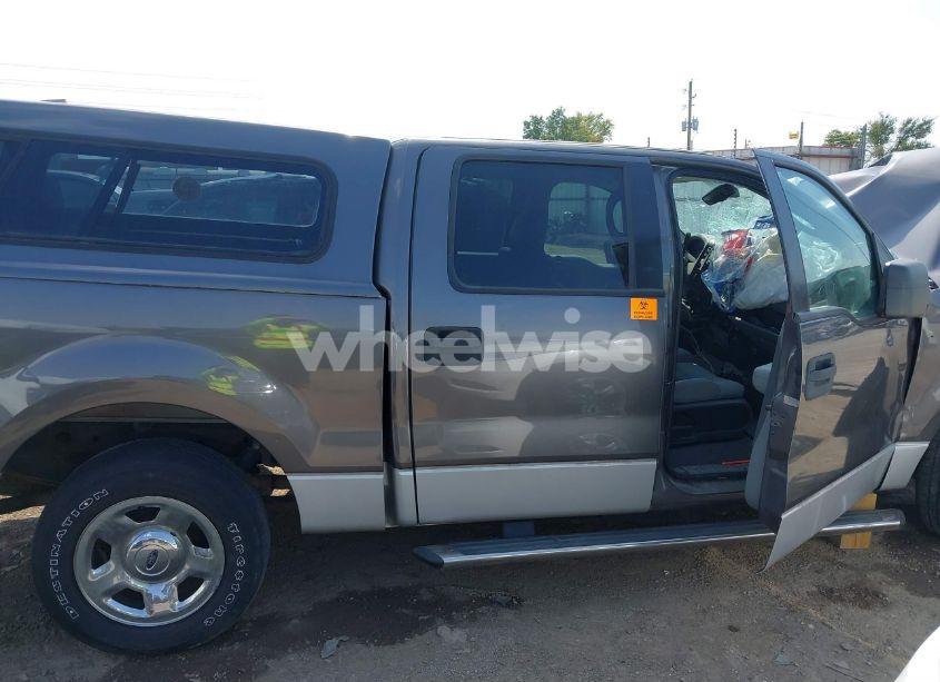 Photo 13 of 2006 Ford F-150 LARIAT/XLT (VIN 1FTPW12506KA81512)