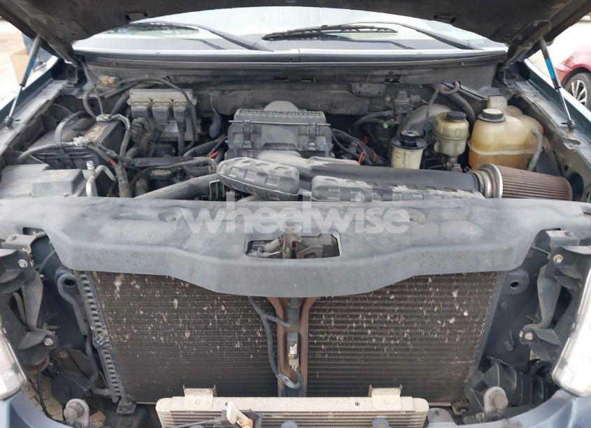 Photo 10 of 2004 Ford F-150 LARIAT/XLT (VIN 1FTPW12514KC00231)