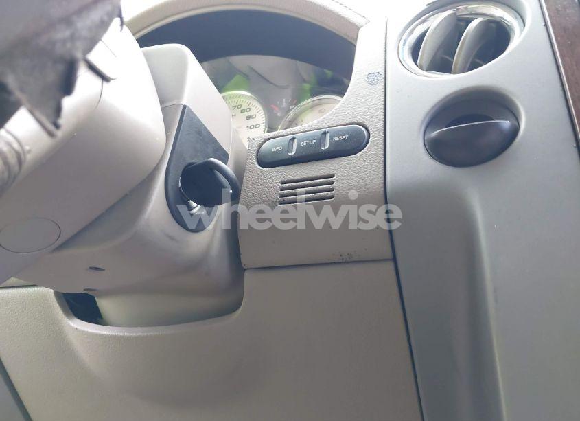 Photo 11 of 2004 Ford F-150 LARIAT/XLT (VIN 1FTPW12514KC00231)