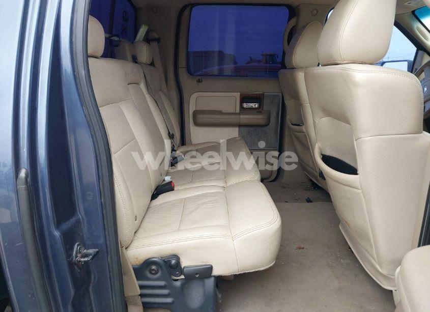 Photo 8 of 2004 Ford F-150 LARIAT/XLT (VIN 1FTPW12514KC00231)