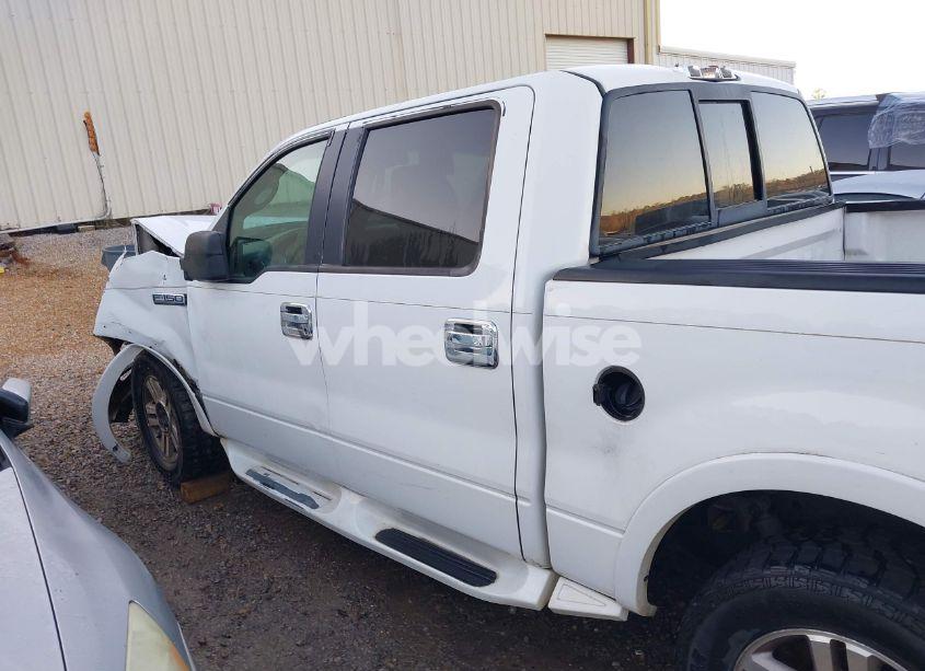 Photo 13 of 2005 Ford F-150 LARIAT/XLT (VIN 1FTPW12515FB57469)