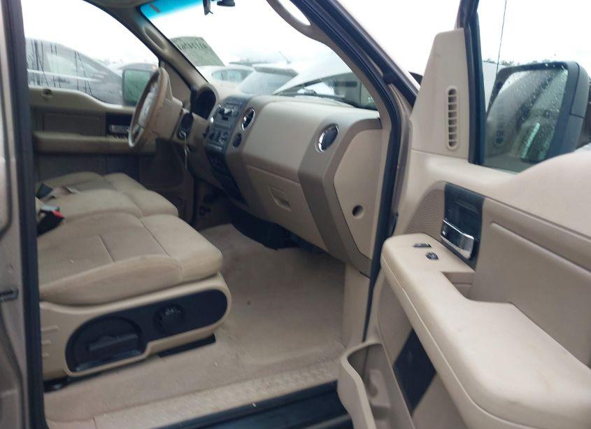 Photo 5 of 2005 Ford F-150 LARIAT/XLT (VIN 1FTPW12515FB64602)