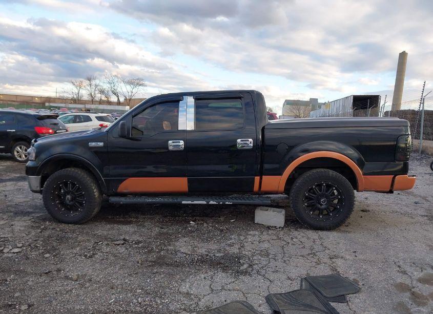 Photo 13 of 2005 Ford F-150 LARIAT/XLT (VIN 1FTPW12515KD35677)