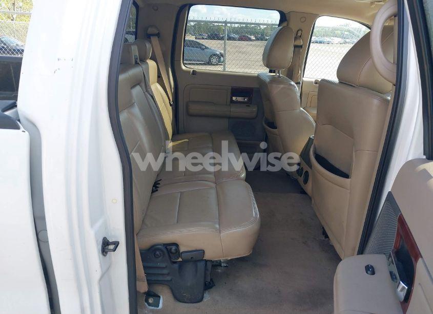 Photo 8 of 2005 Ford F-150 LARIAT/XLT (VIN 1FTPW12515KD68324)