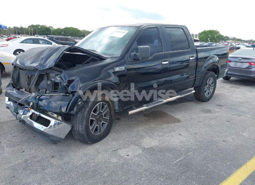 Photo 2 of 2005 Ford F-150 LARIAT/XLT (VIN 1FTPW12515KE58413)