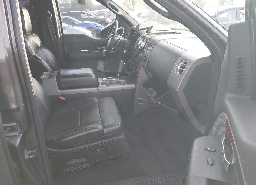 Photo 5 of 2006 Ford F-150 LARIAT/XLT (VIN 1FTPW12516FB07737)