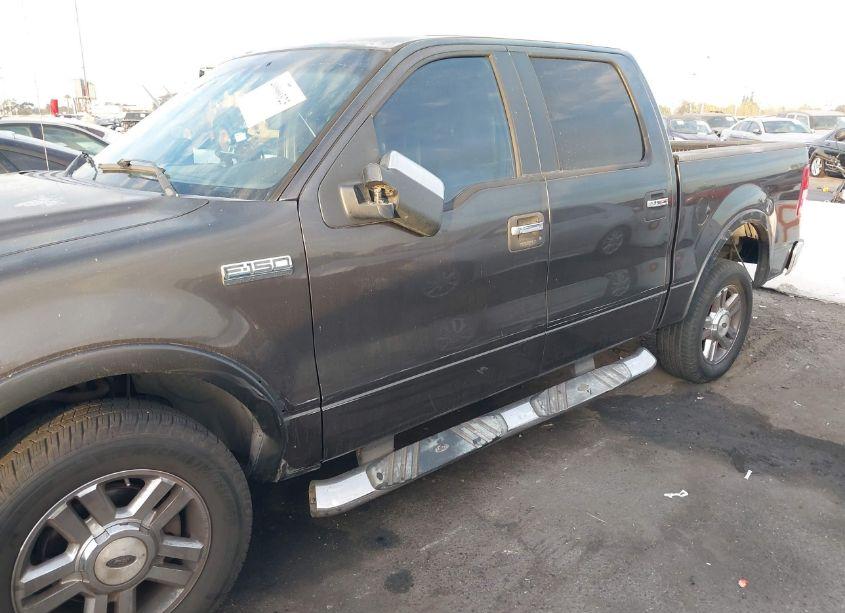 Photo 6 of 2006 Ford F-150 LARIAT/XLT (VIN 1FTPW12516FB07737)