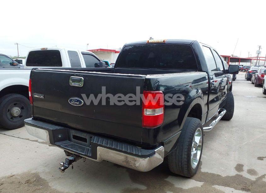 Photo 6 of 2006 Ford F-150 LARIAT/XLT (VIN 1FTPW12516KB02562)