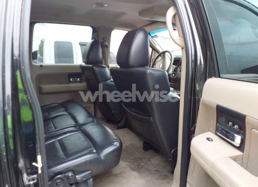 Photo 8 of 2006 Ford F-150 LARIAT/XLT (VIN 1FTPW12516KB02562)