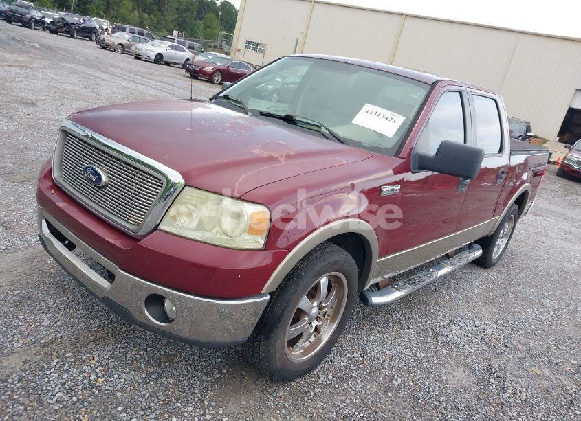 Photo 2 of 2006 Ford F-150 LARIAT/XLT (VIN 1FTPW12516KC18232)