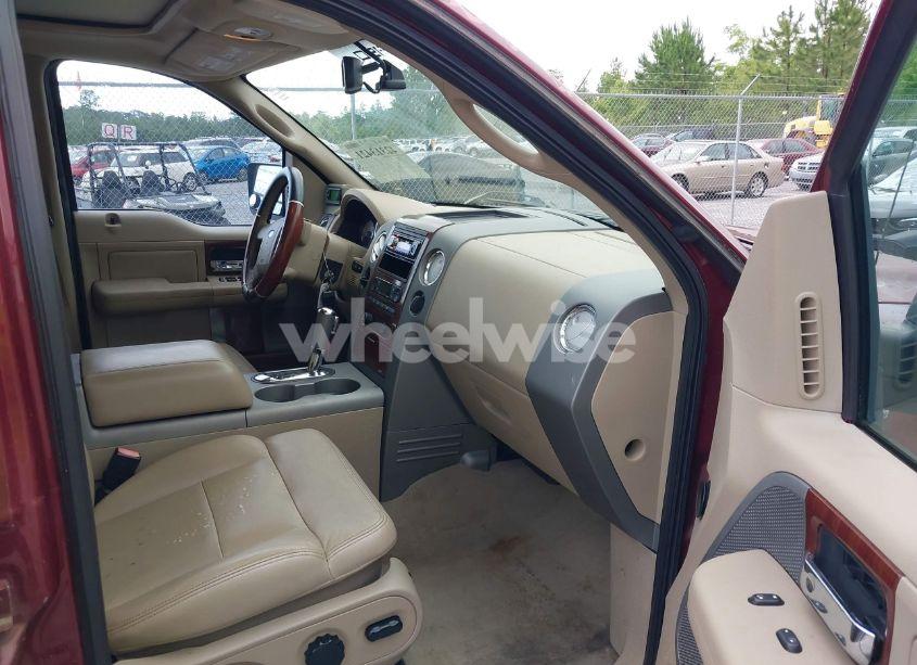 Photo 5 of 2006 Ford F-150 LARIAT/XLT (VIN 1FTPW12516KC18232)