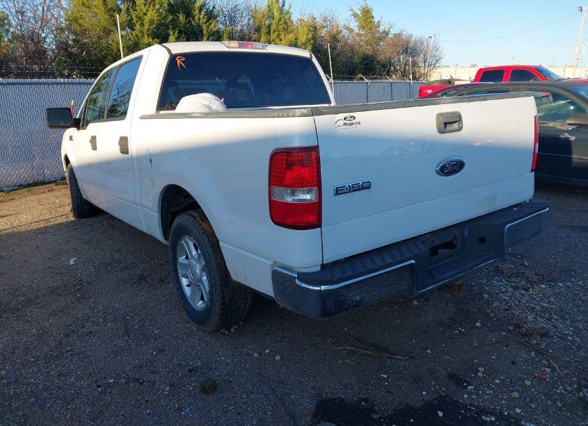 Photo 3 of 2004 Ford F-150 LARIAT/XLT (VIN 1FTPW12524KB92981)