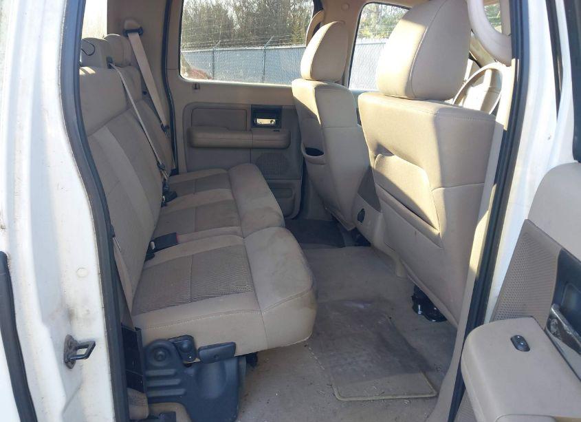 Photo 8 of 2004 Ford F-150 LARIAT/XLT (VIN 1FTPW12524KB92981)