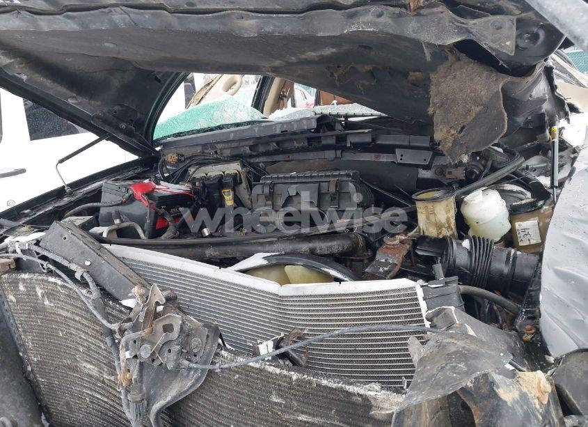 Photo 10 of 2005 Ford F-150 LARIAT/XLT (VIN 1FTPW12525KE14341)