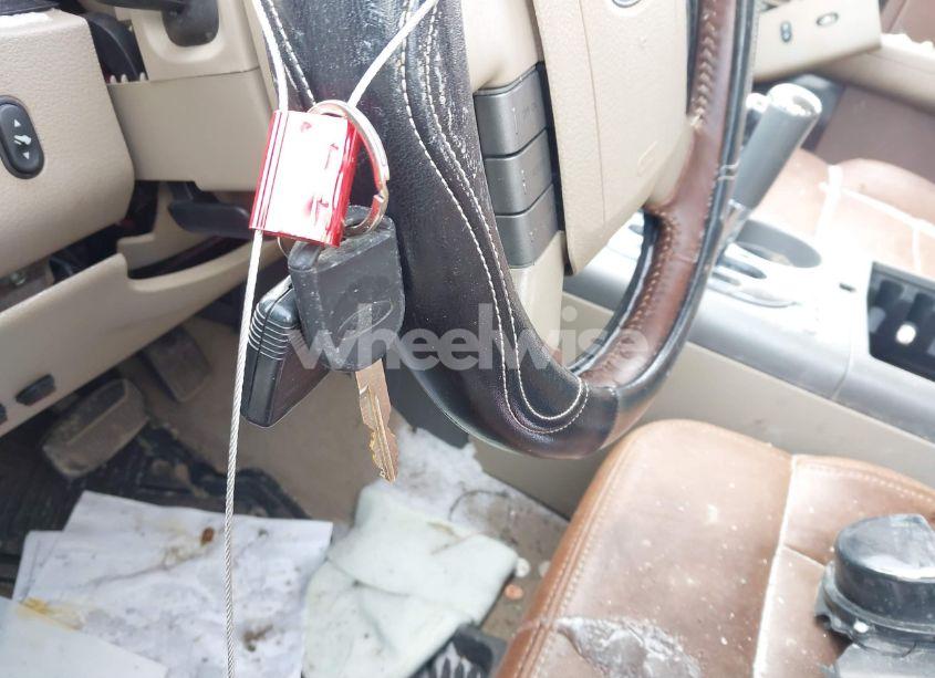 Photo 11 of 2005 Ford F-150 LARIAT/XLT (VIN 1FTPW12525KE14341)