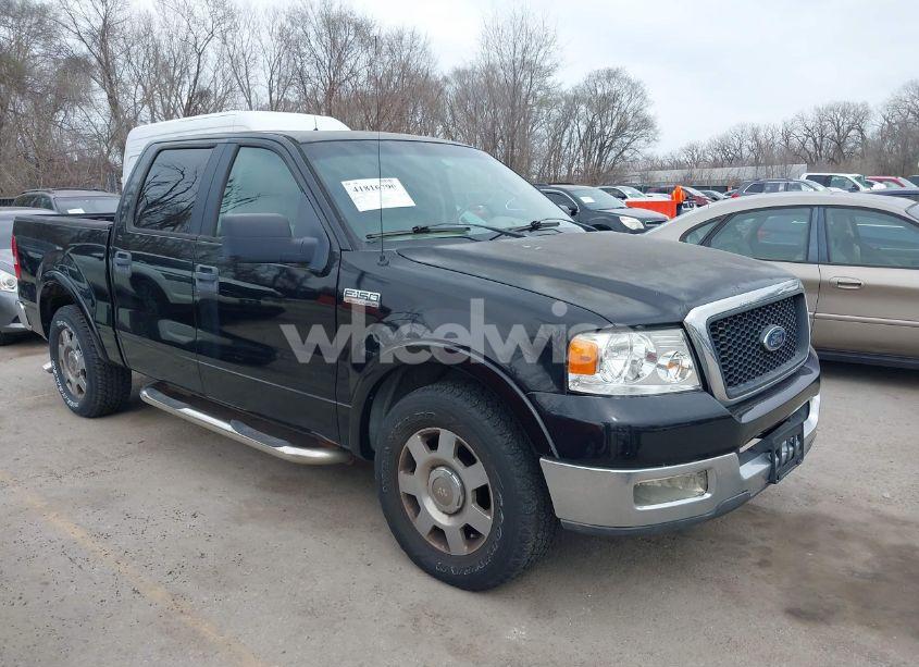 2005 Ford F-150 LARIAT/XLT (VIN 1FTPW12525KF12219) main photo