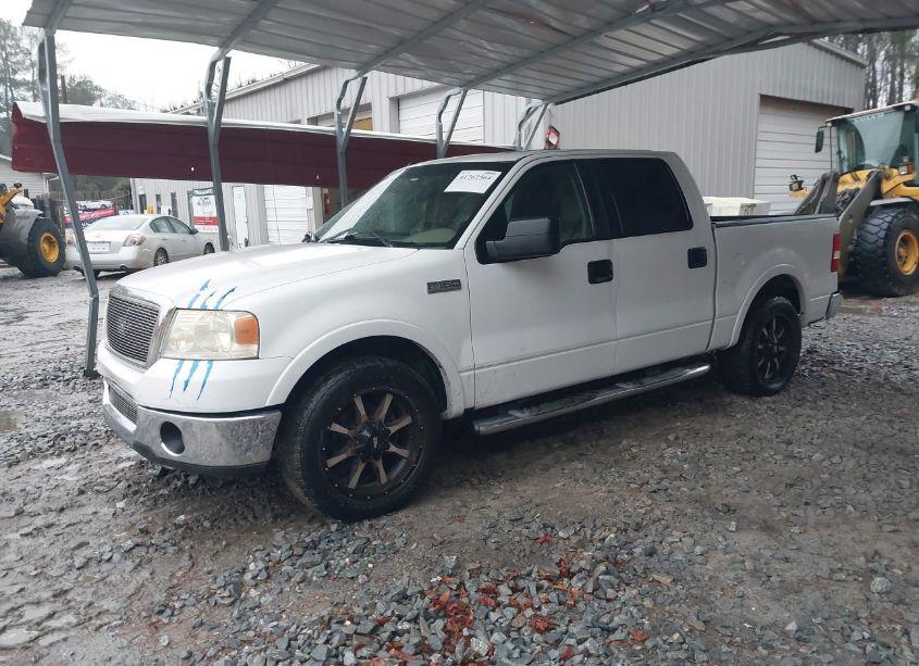 Photo 2 of 2006 Ford F-150 LARIAT/XLT (VIN 1FTPW12526KD42011)
