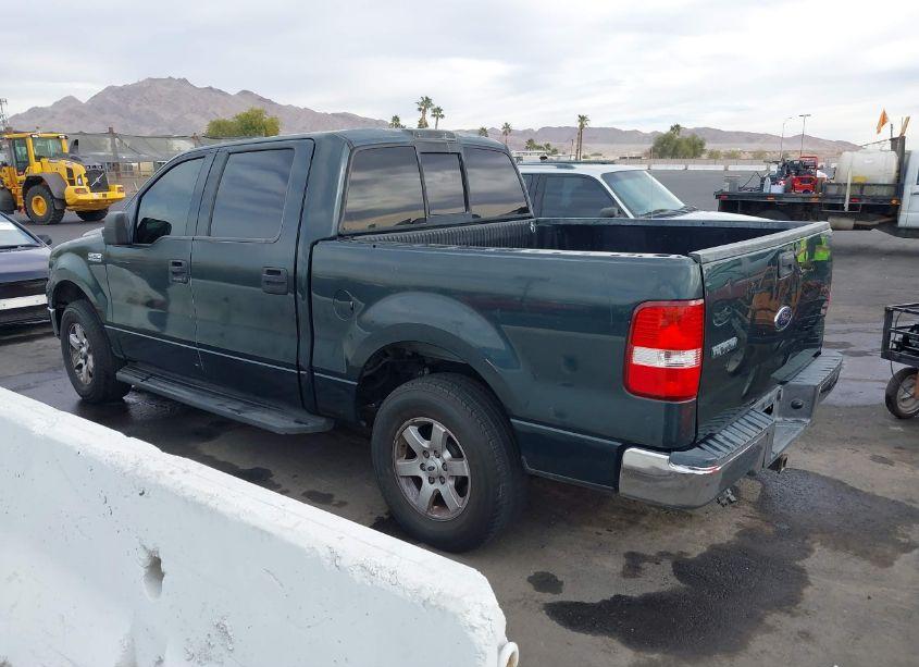 Photo 3 of 2004 Ford F-150 LARIAT/XLT (VIN 1FTPW12534KB85652)