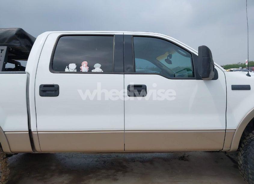 Photo 12 of 2004 Ford F-150 LARIAT/XLT (VIN 1FTPW12534KD50132)