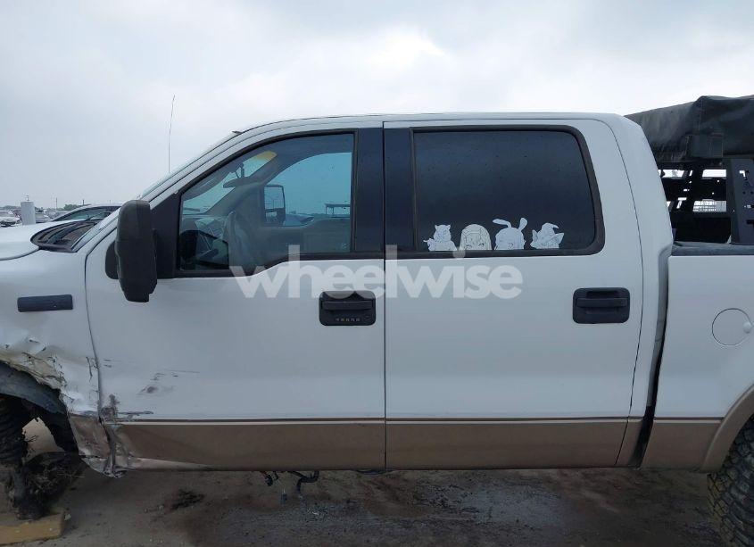 Photo 13 of 2004 Ford F-150 LARIAT/XLT (VIN 1FTPW12534KD50132)