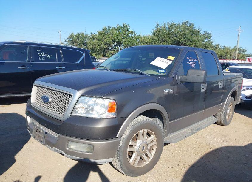 Photo 2 of 2005 Ford F-150 LARIAT/XLT (VIN 1FTPW12535FA25149)