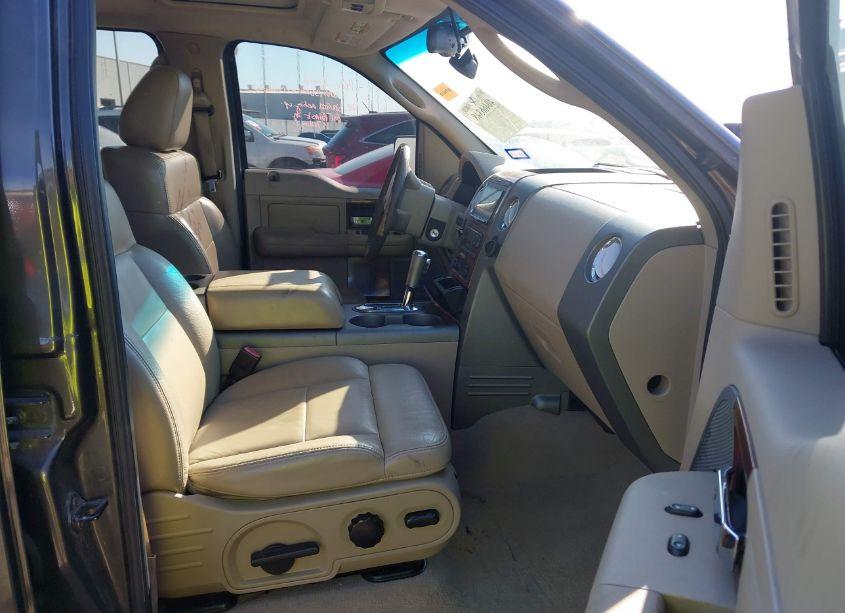 Photo 5 of 2005 Ford F-150 LARIAT/XLT (VIN 1FTPW12535FA25149)